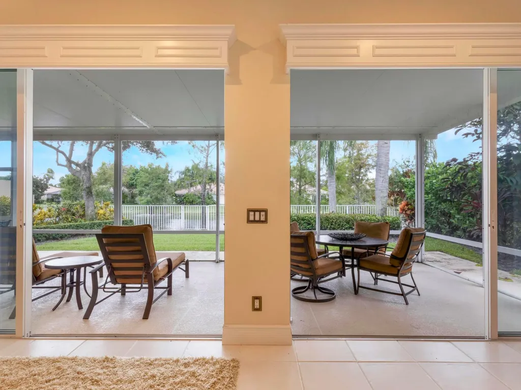 8292 Dominica Place Wellington FL 33414