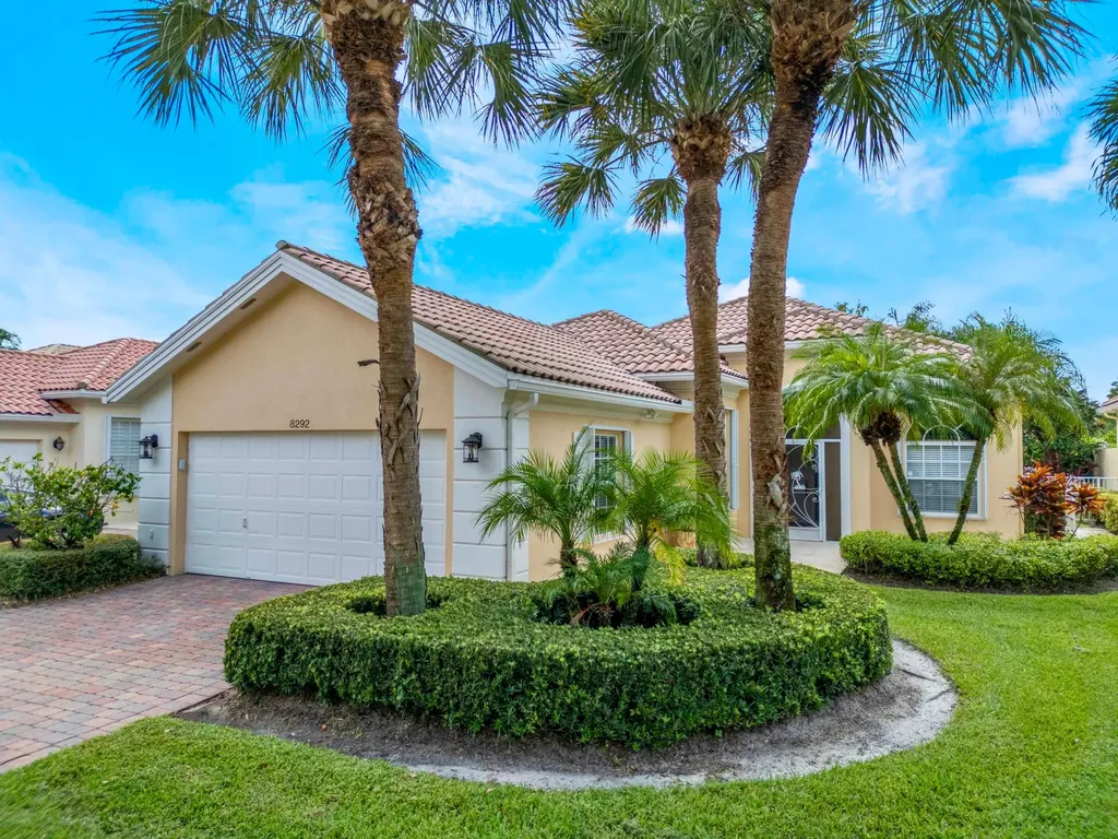 8292 Dominica Place Wellington FL 33414