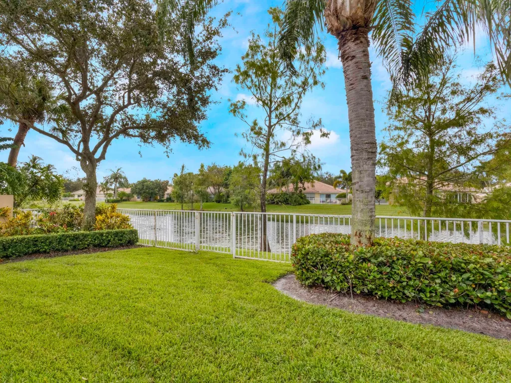8292 Dominica Place Wellington FL 33414
