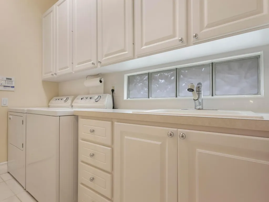 8292 Dominica Place Wellington FL 33414
