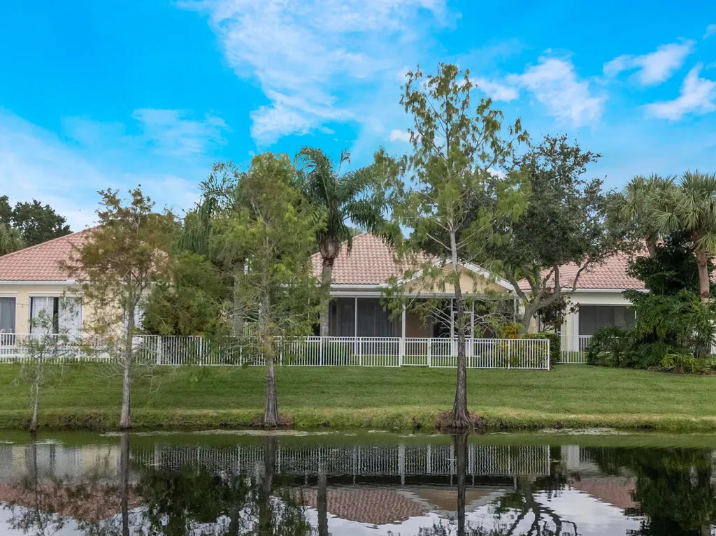 8292 Dominica Place Wellington FL 33414