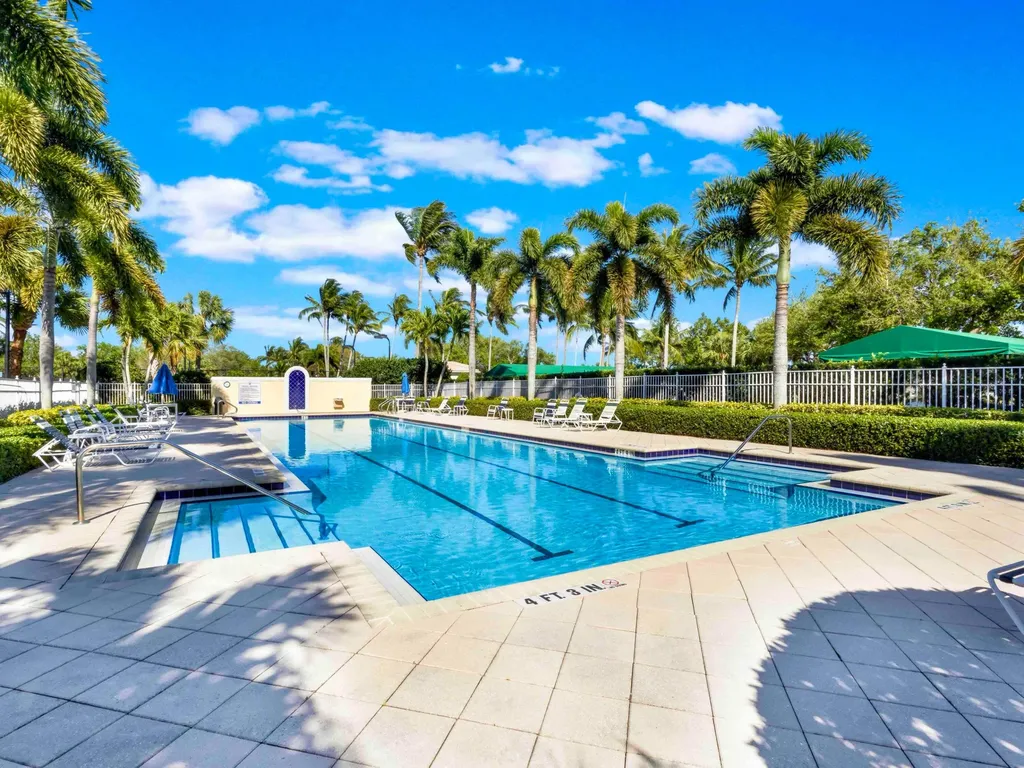 8292 Dominica Place Wellington FL 33414