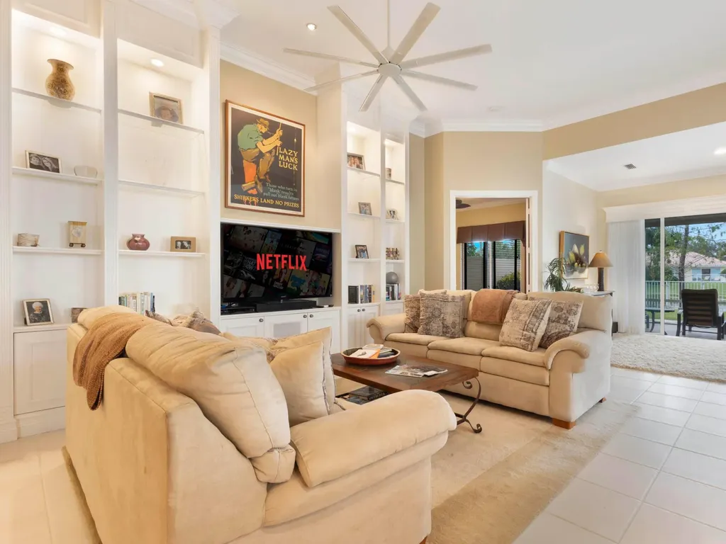 8292 Dominica Place Wellington FL 33414