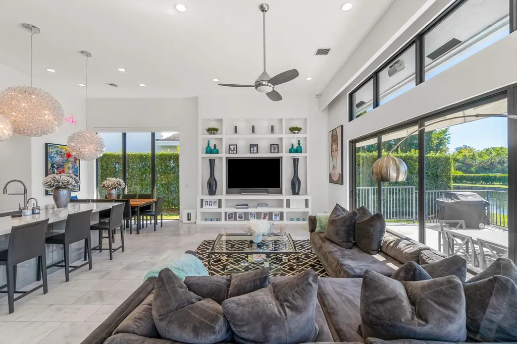 3258 Westminster Drive Boca Raton FL 33496