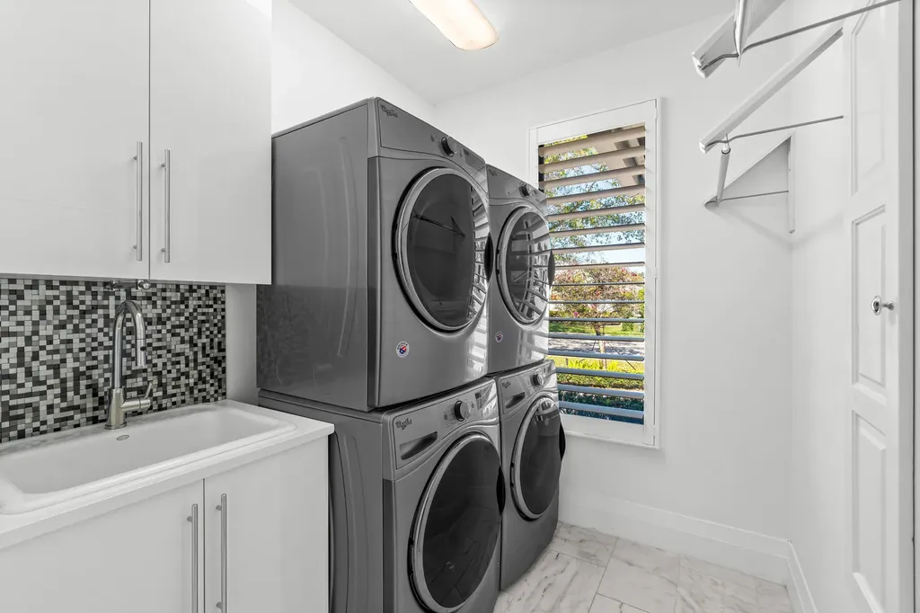 3258 Westminster Drive Boca Raton FL 33496