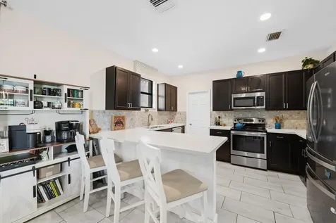 126 NE 27th Terrace Homestead FL 33033