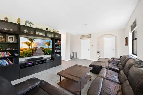 126 NE 27th Terrace Homestead FL 33033