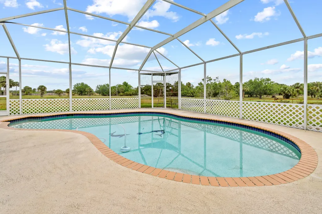 9340 Carlton Road Port St Lucie FL 34987