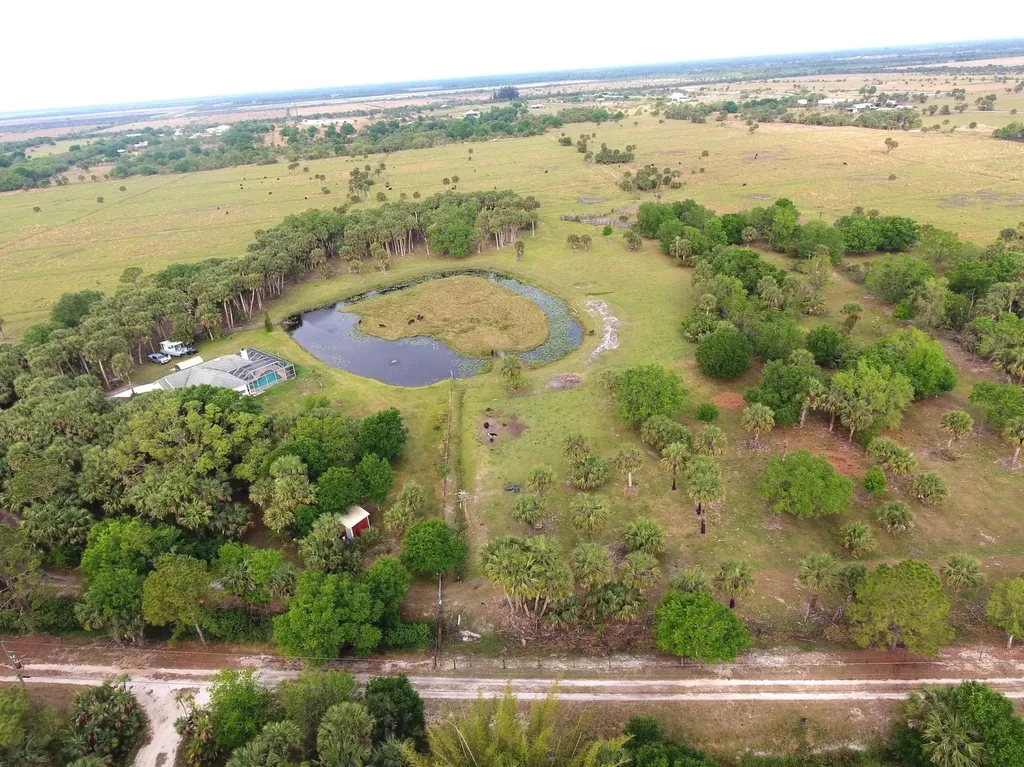 9340 Carlton Road Port St Lucie FL 34987