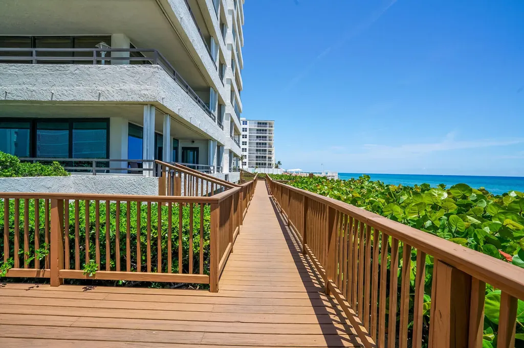 3560 S Ocean Boulevard South Palm Beach FL 33480