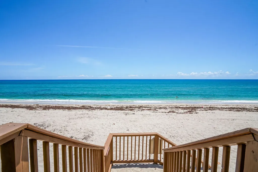 3560 S Ocean Boulevard South Palm Beach FL 33480