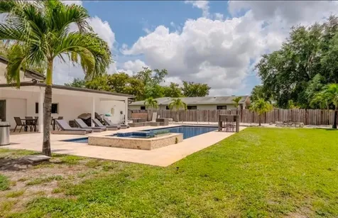 7520 NW 8th Court Plantation FL 33317