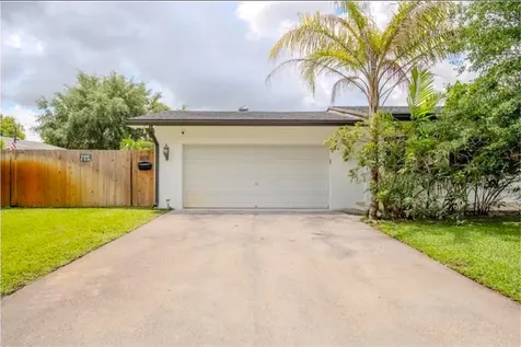 7520 NW 8th Court Plantation FL 33317