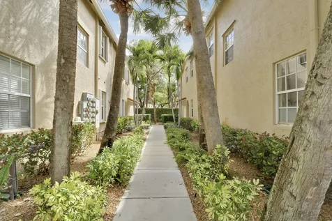 104 Lighthouse Circle Tequesta FL 33469