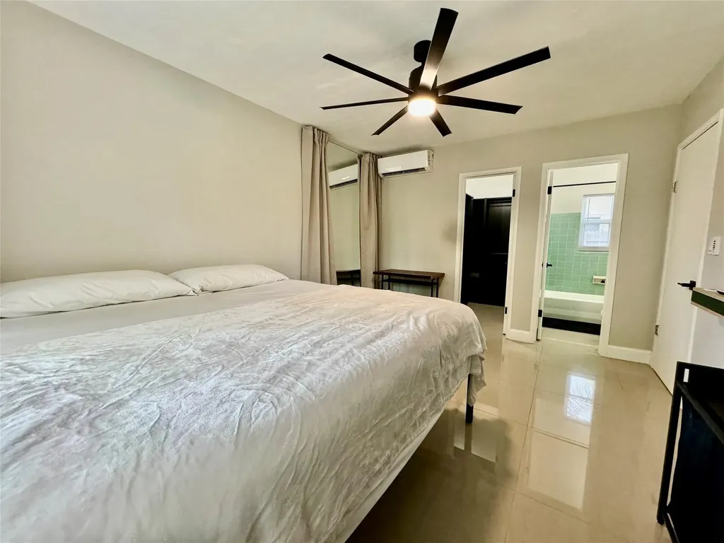 1005 NE 17th Court Fort Lauderdale FL 33305