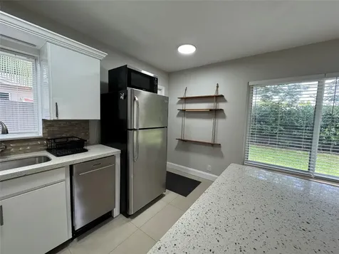 1005 NE 17th Court Fort Lauderdale FL 33305