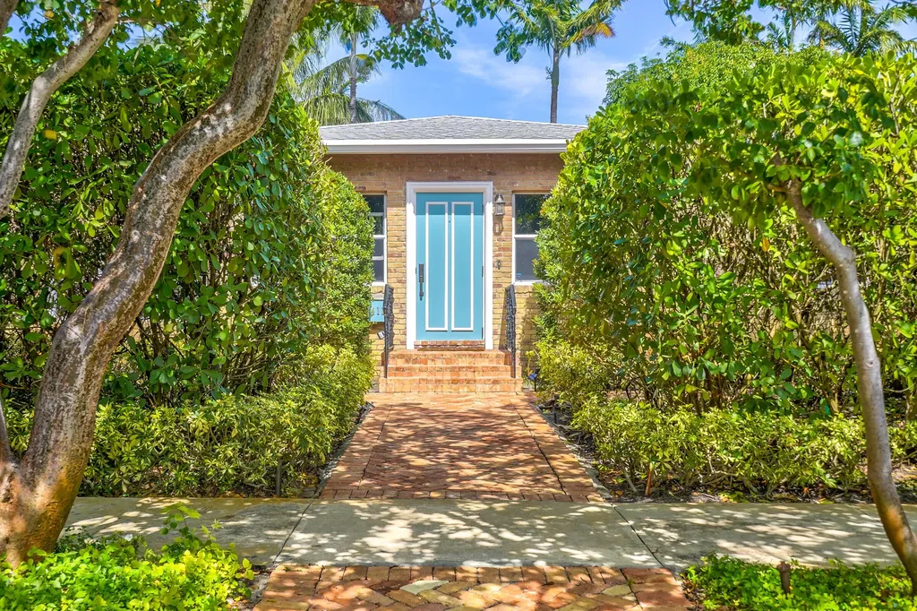 411 26th Street West Palm Beach FL 33407
