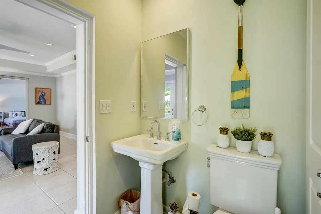 411 26th Street West Palm Beach FL 33407