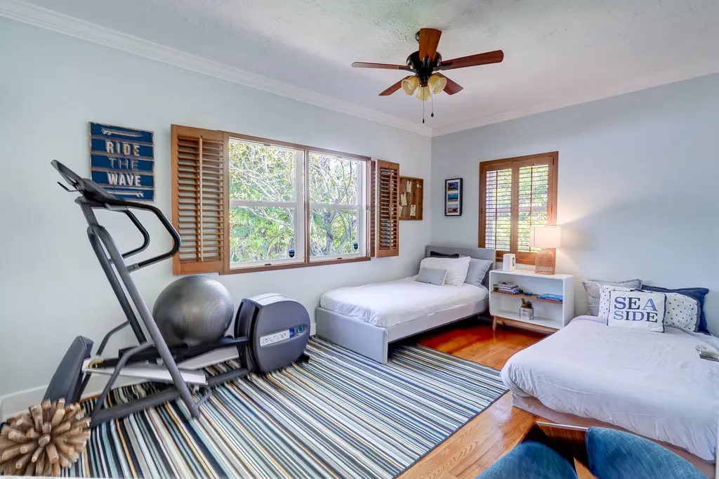 411 26th Street West Palm Beach FL 33407