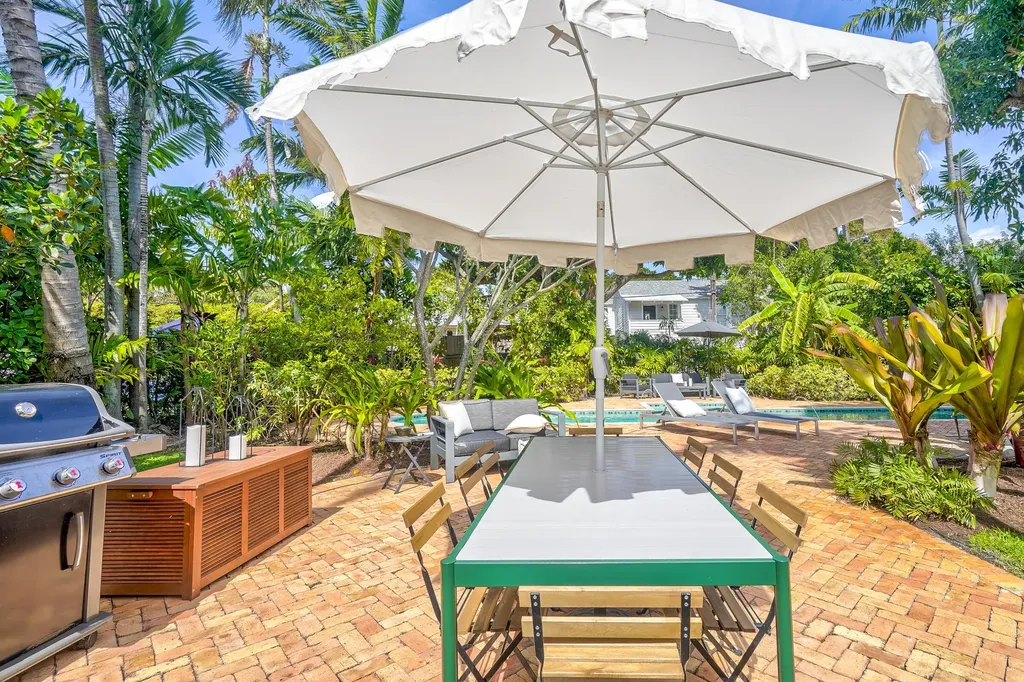411 26th Street West Palm Beach FL 33407