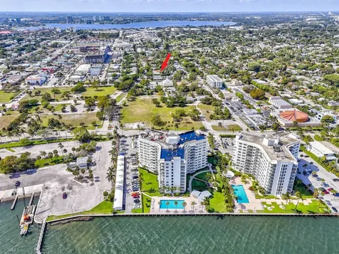 411 26th Street West Palm Beach FL 33407