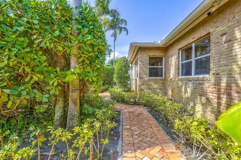 411 26th Street West Palm Beach FL 33407