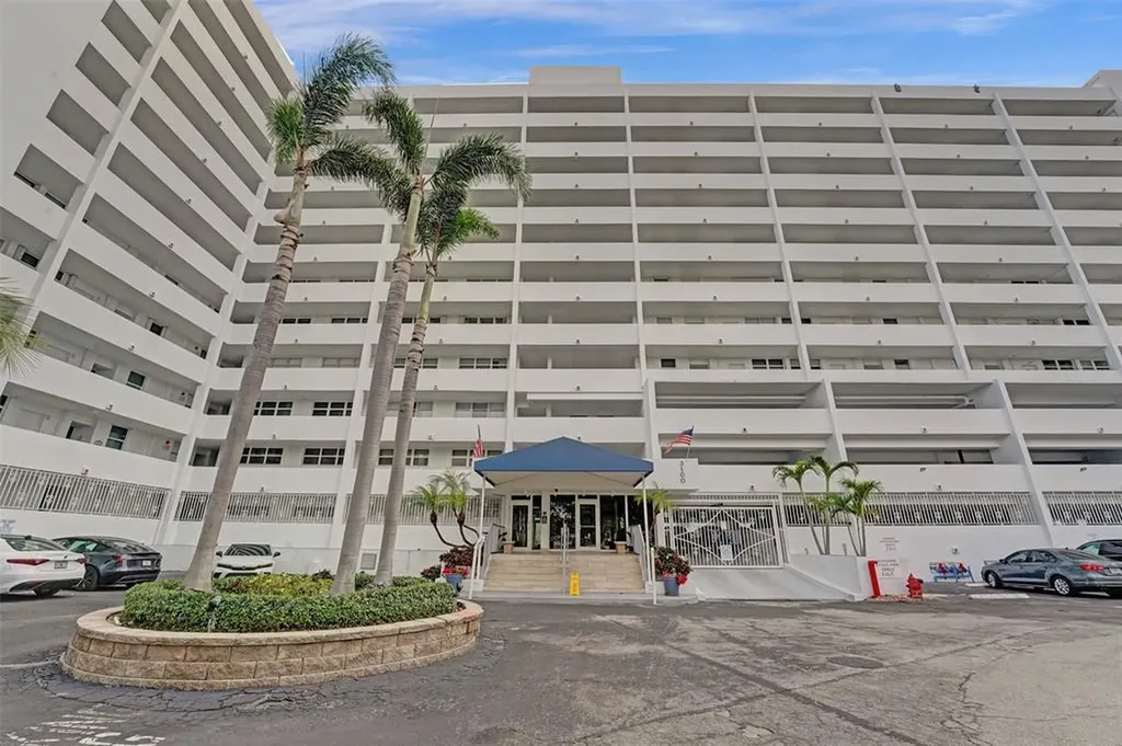 3100 NE 49th Street Fort Lauderdale FL 33308