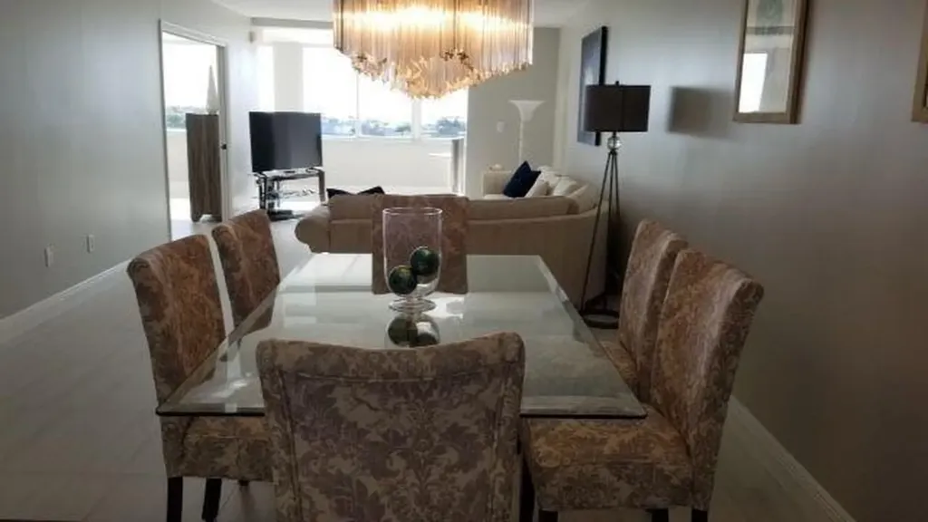 3100 NE 49th Street Fort Lauderdale FL 33308