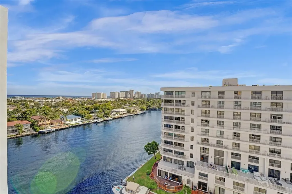 3100 NE 49th Street Fort Lauderdale FL 33308