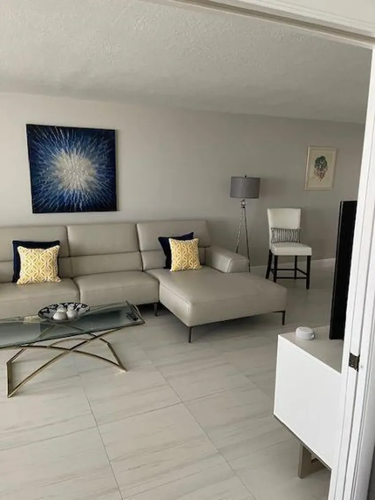 3100 NE 49th Street Fort Lauderdale FL 33308