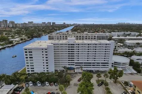 3100 NE 49th Street Fort Lauderdale FL 33308