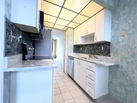 8105 NW 61st Street Tamarac FL 33321
