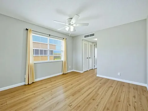 801 Flanders Q Delray Beach FL 33484