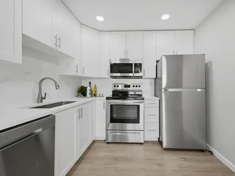 801 Flanders Q Delray Beach FL 33484