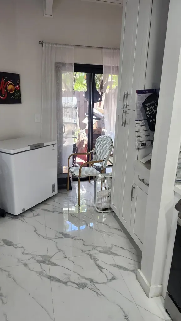 532 Briarwood Circle Hollywood FL 33024