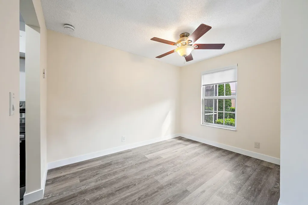 12386 Alternate A1a Palm Beach Gardens FL 33410