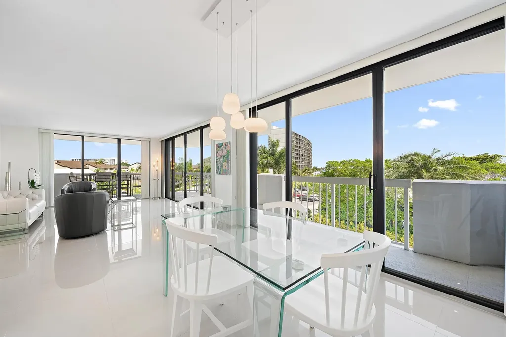 123 Lakeshore Drive North Palm Beach FL 33408
