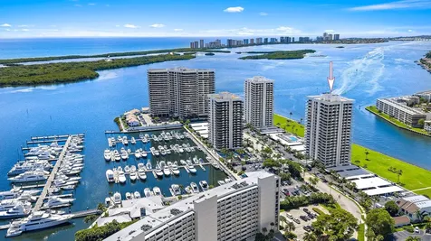 123 Lakeshore Drive North Palm Beach FL 33408
