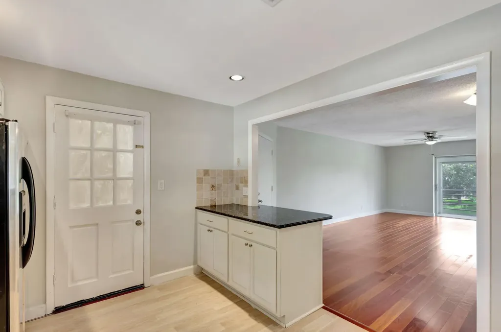 10789 N Military Trail Palm Beach Gardens FL 33410