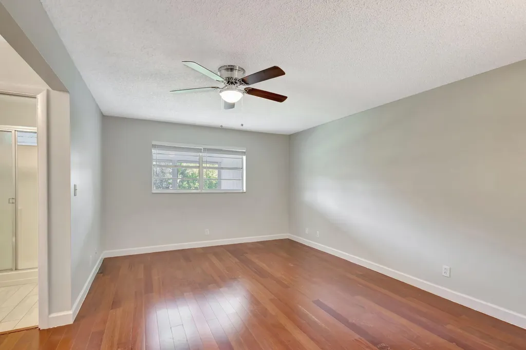 10789 N Military Trail Palm Beach Gardens FL 33410