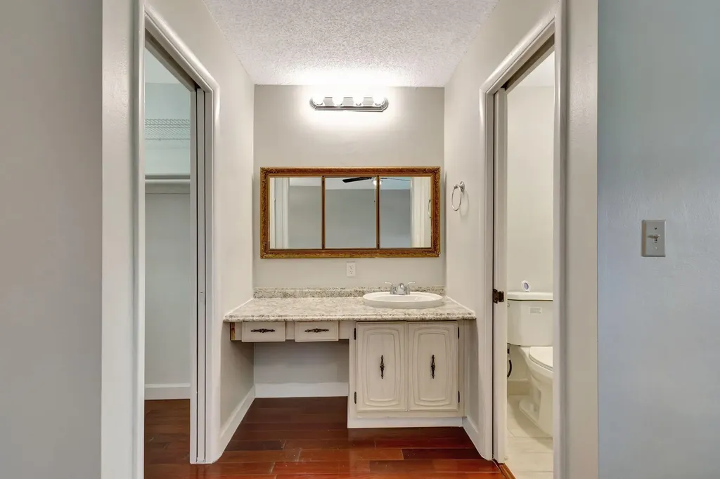 10789 N Military Trail Palm Beach Gardens FL 33410