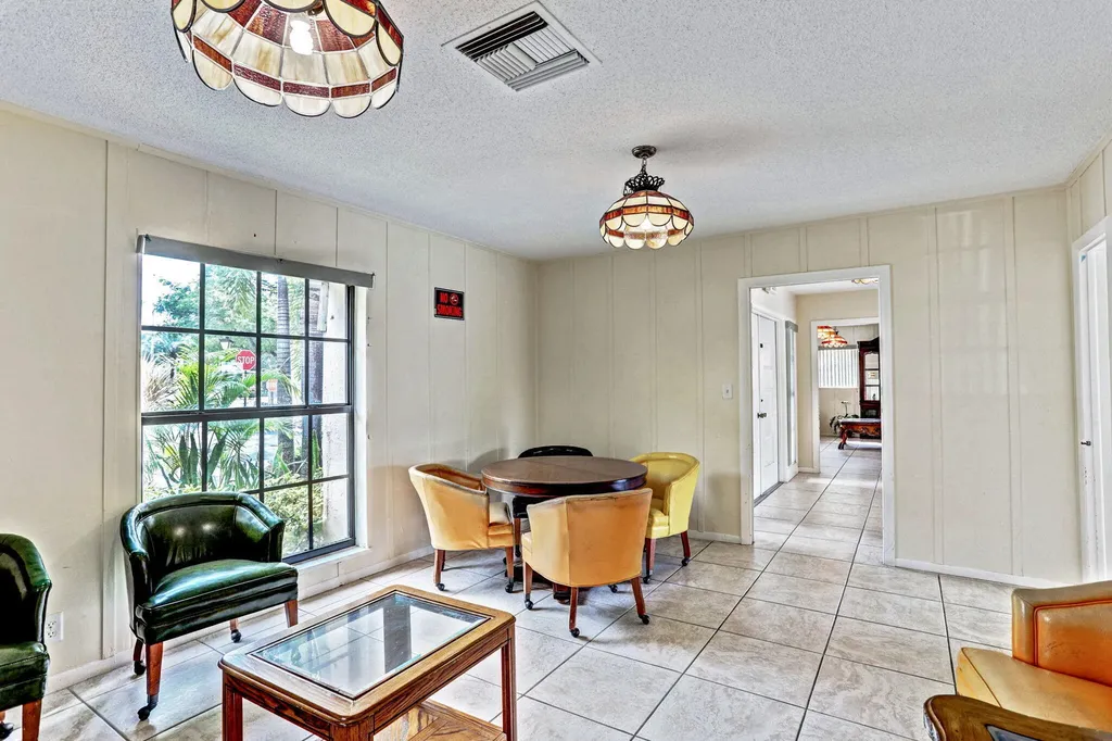 10789 N Military Trail Palm Beach Gardens FL 33410
