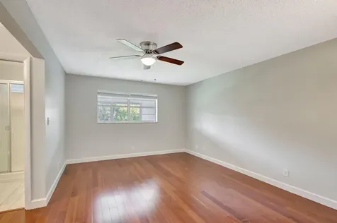 10789 N Military Trail Palm Beach Gardens FL 33410
