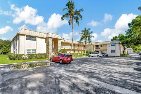 10789 N Military Trail Palm Beach Gardens FL 33410