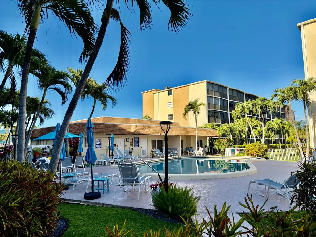 Boynton Beach FL 33435