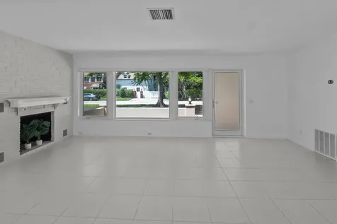 2608 NE 12th Street Fort Lauderdale FL 33304