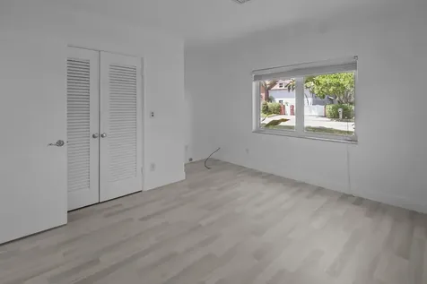 2608 NE 12th Street Fort Lauderdale FL 33304