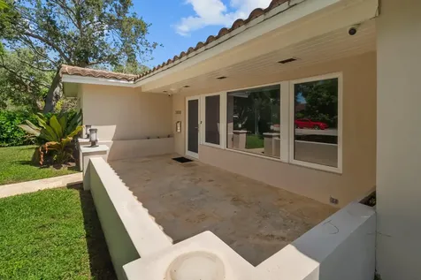 2608 NE 12th Street Fort Lauderdale FL 33304