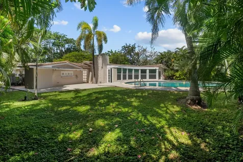 2608 NE 12th Street Fort Lauderdale FL 33304