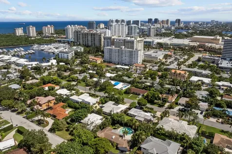 2608 NE 12th Street Fort Lauderdale FL 33304